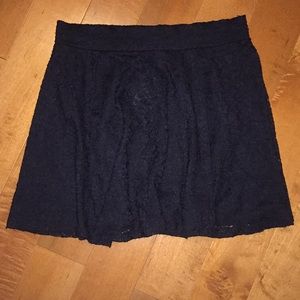 Black lace H&M “Skater skirt” size Medium